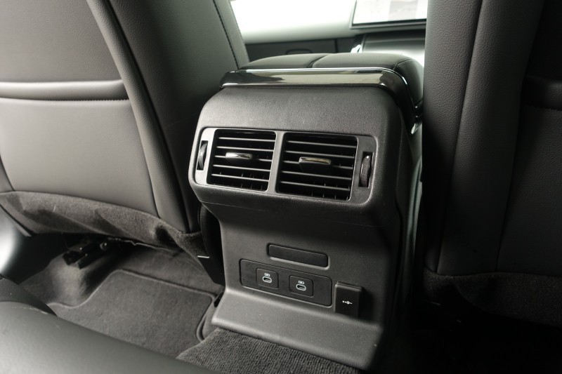 Used Land Rover Range Rover Velar 2024 for sale - 77945592: Photo 18