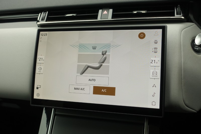 Used Land Rover Range Rover Velar 2024 for sale - 77945592: Photo 39