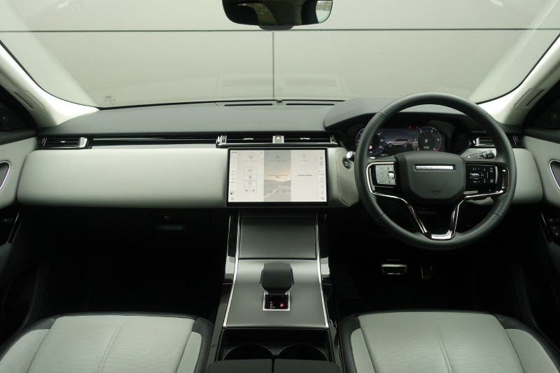 Used Land Rover Range Rover Velar 2024 for sale - 77945592: Photo 9