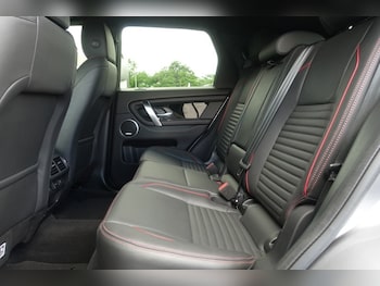 Used Land Rover Discovery Sport 2023 for sale - 78873708: Photo