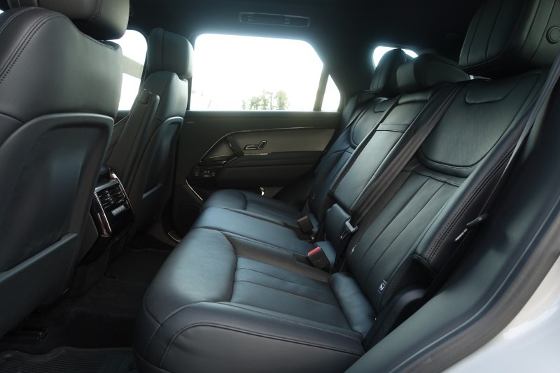 Used Land Rover Range Rover Sport 2023 for sale - 77127651: Photo 4