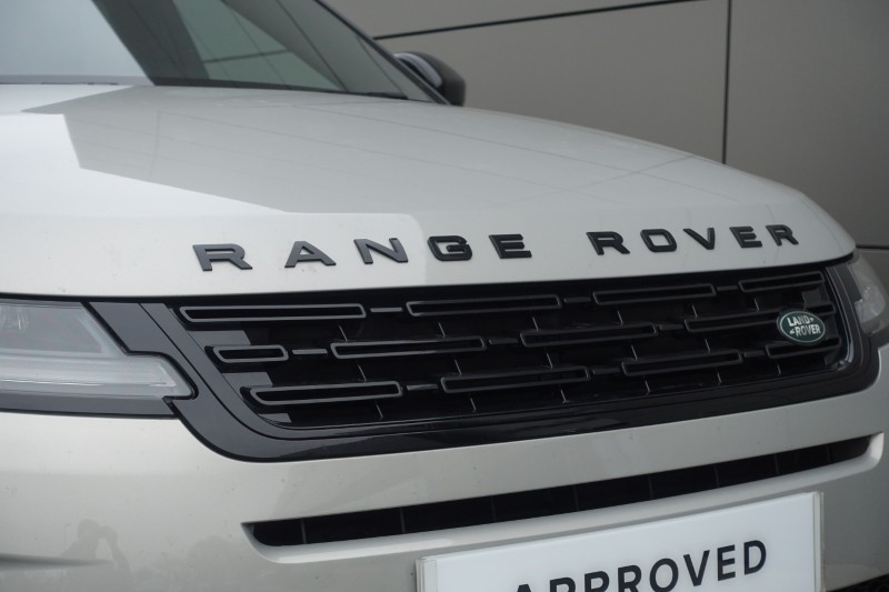 Used Land Rover Range Rover Evoque 2025 for sale - 76982205: Photo 20