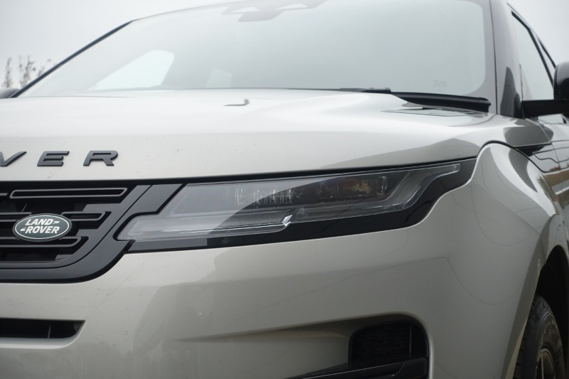 Used Land Rover Range Rover Evoque 2025 for sale - 76982205: Photo 31