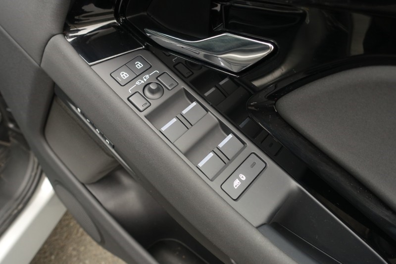 Used Land Rover Range Rover Evoque 2025 for sale - 76982205: Photo 49