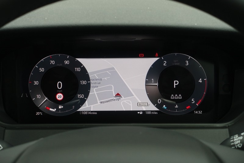 Used Land Rover Range Rover Velar 2025 for sale - 76980933: Photo 16