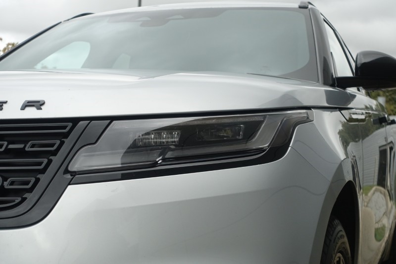 Used Land Rover Range Rover Velar 2025 for sale - 76980933: Photo 32