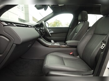 Used Land Rover Range Rover Velar 2025 for sale - 76980933: Photo