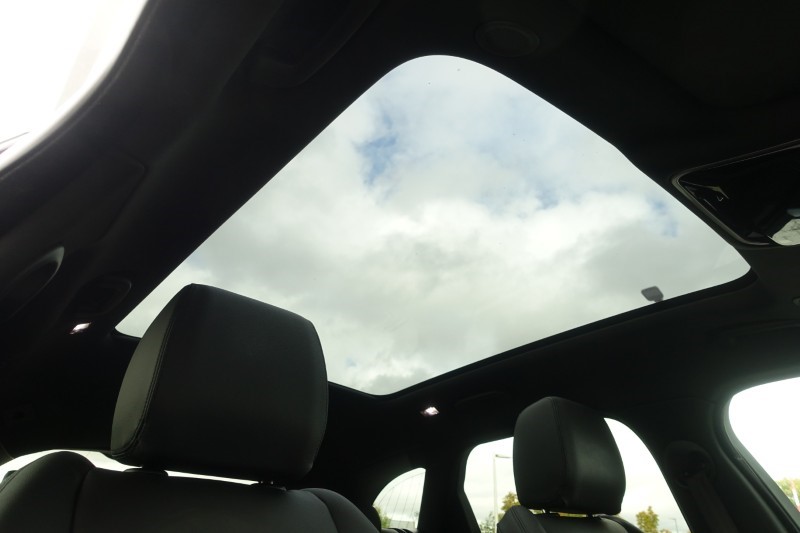 Used Land Rover Range Rover Velar 2025 for sale - 76980933: Photo 46