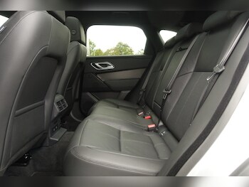 Used Land Rover Range Rover Velar 2025 for sale - 76980933: Photo