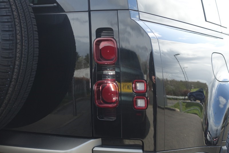 Used Land Rover Defender 2025 for sale - 78190446: Photo 29