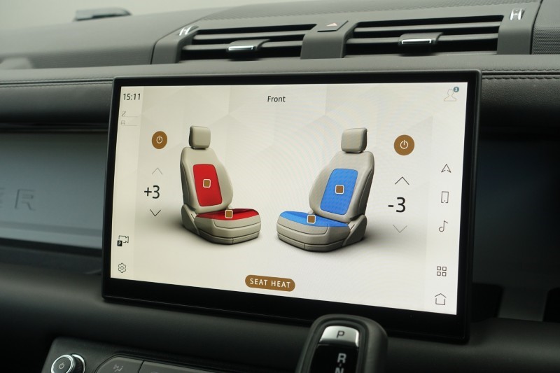 Used Land Rover Defender 2025 for sale - 78190446: Photo 43