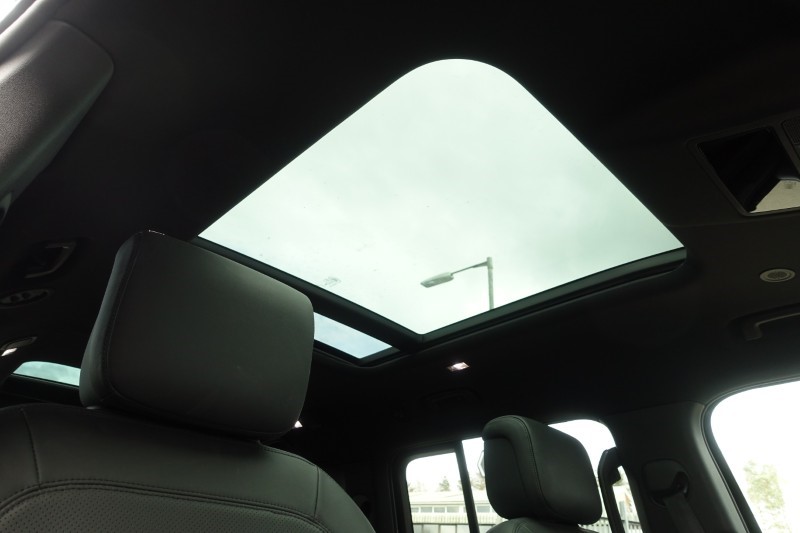 Used Land Rover Defender 2025 for sale - 78190446: Photo 51