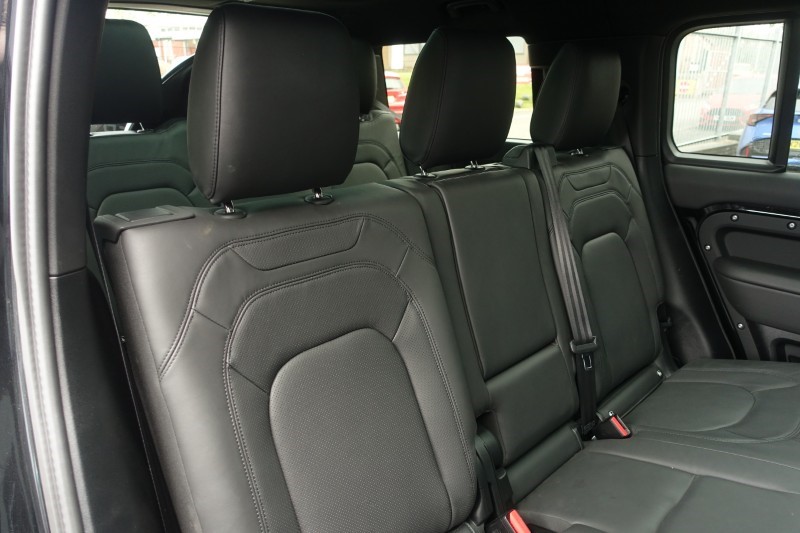 Used Land Rover Defender 2025 for sale - 78190446: Photo 59