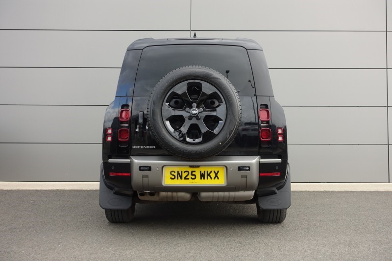 Used Land Rover Defender 2025 for sale - 78190446: Photo 7