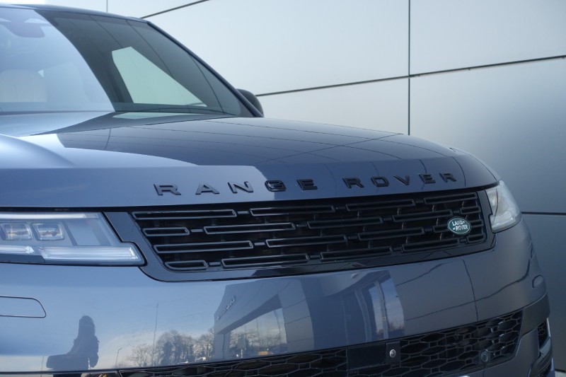 Used Land Rover Range Rover Sport 2024 for sale - 78152744: Photo 22