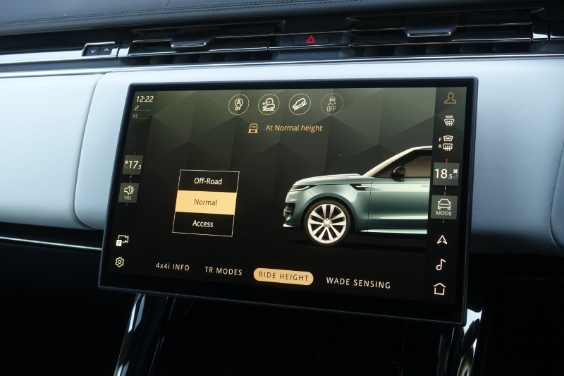 Used Land Rover Range Rover Sport 2024 for sale - 78152744: Photo 44