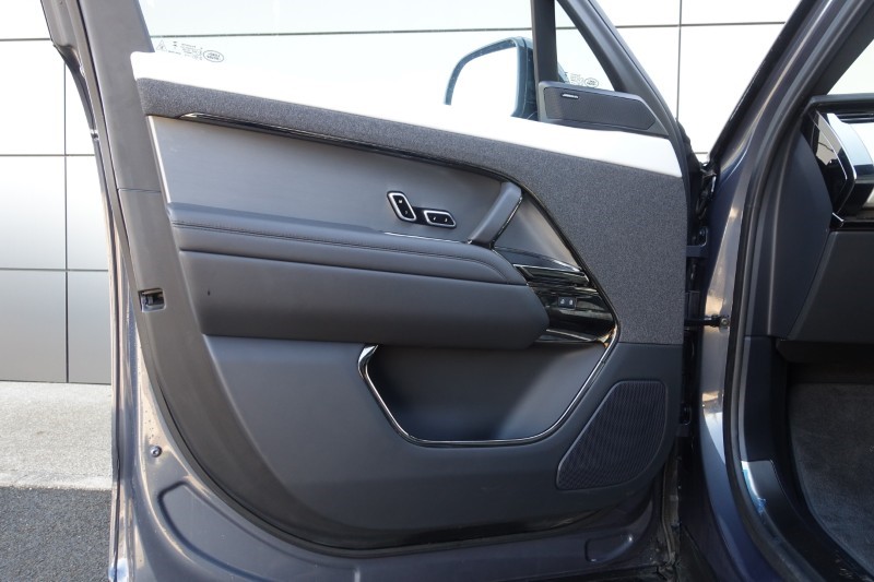 Used Land Rover Range Rover Sport 2024 for sale - 78152744: Photo 66