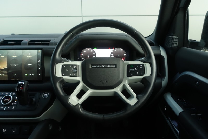 Used Land Rover Defender 2024 for sale - 76982214: Photo 15