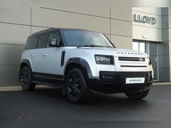 Used Land Rover Defender 2024 for sale - 76982214: Photo