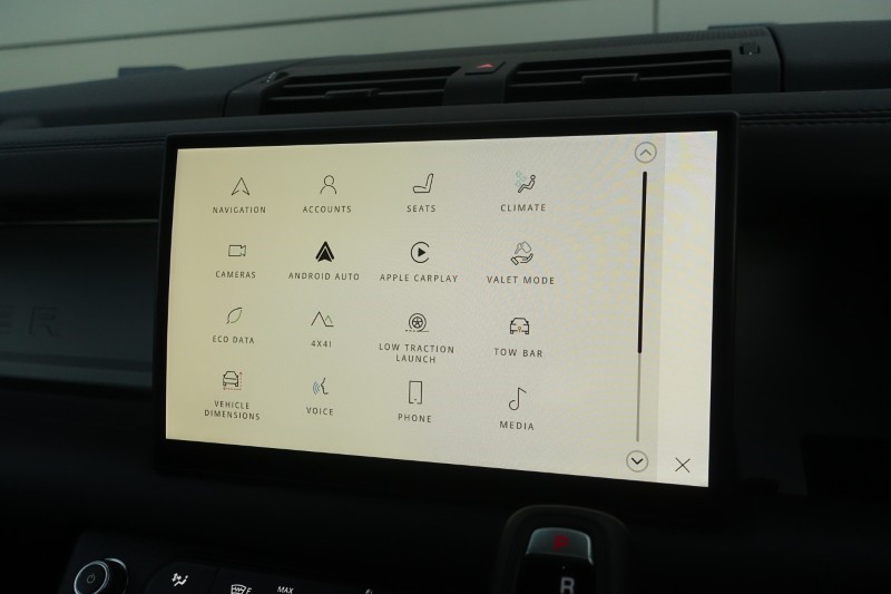 Used Land Rover Defender 2024 for sale - 76982214: Photo 43