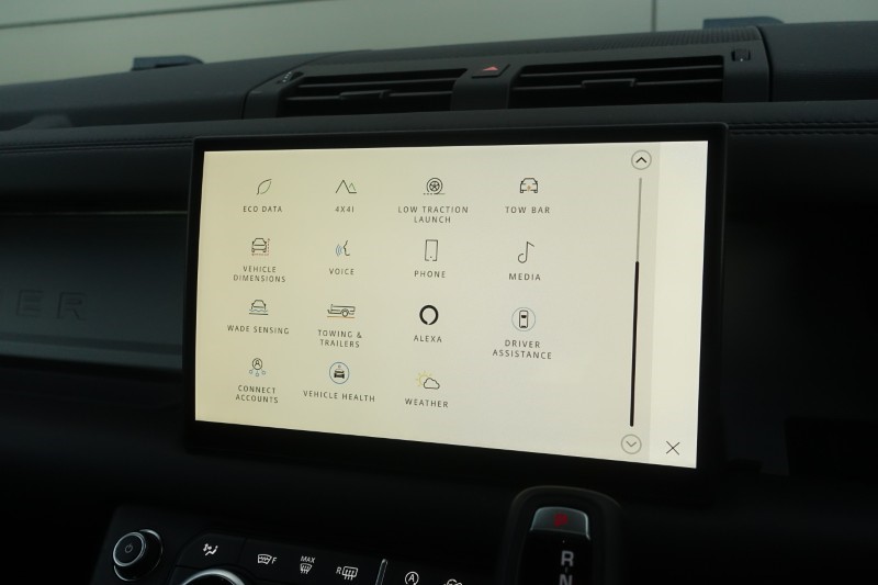 Used Land Rover Defender 2024 for sale - 76982214: Photo 46