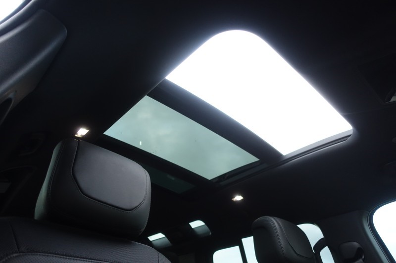 Used Land Rover Defender 2024 for sale - 76982214: Photo 52