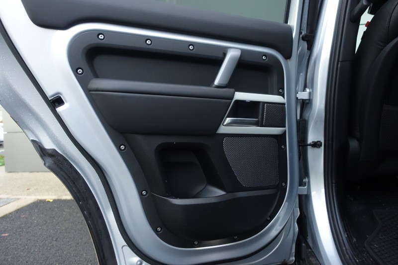 Used Land Rover Defender 2024 for sale - 76982214: Photo 60