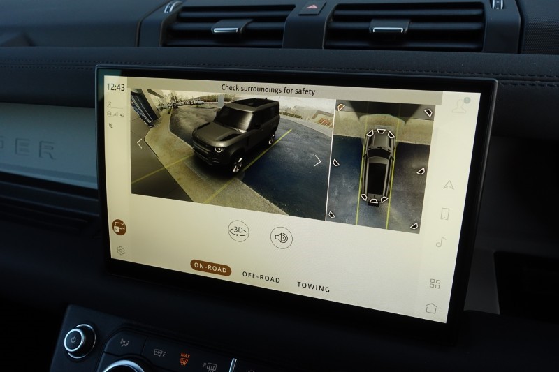 Used Land Rover Defender 2023 for sale - 77225273: Photo 12