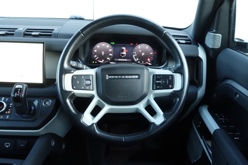 Used Land Rover Defender 2023 for sale - 77225273: Photo 15