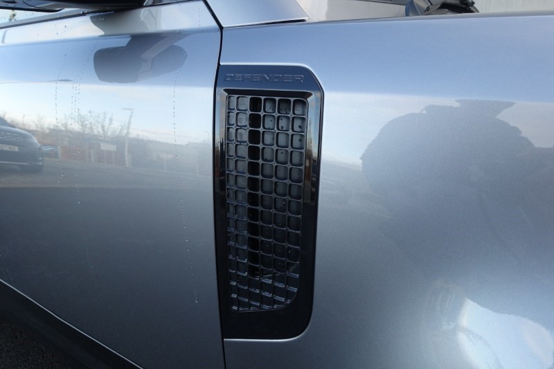 Used Land Rover Defender 2023 for sale - 77225273: Photo 20