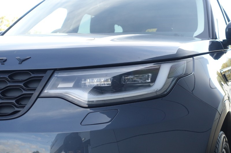 Used Land Rover Discovery 2025 for sale - 77001363: Photo 31