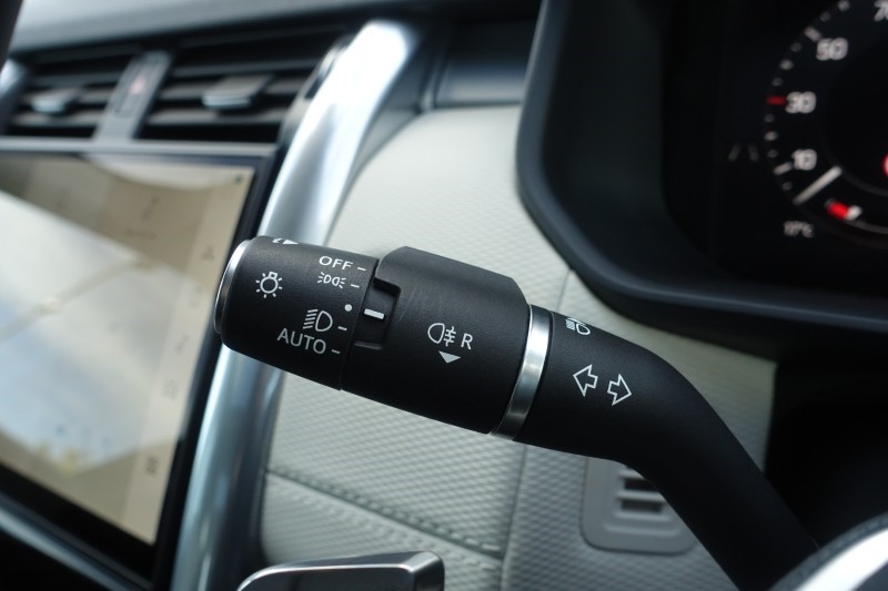 Used Land Rover Discovery 2025 for sale - 77001363: Photo 36