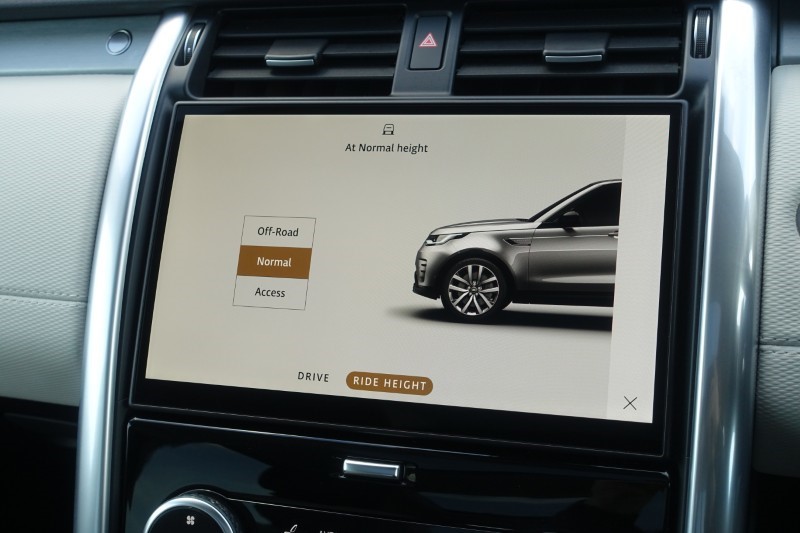 Used Land Rover Discovery 2025 for sale - 77001363: Photo 40