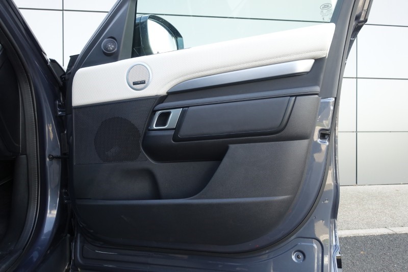 Used Land Rover Discovery 2025 for sale - 77001363: Photo 51