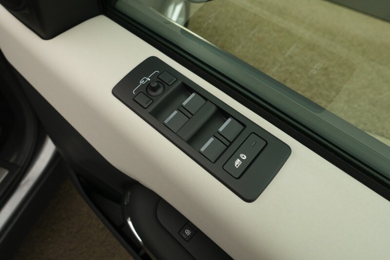 Used Land Rover Discovery 2022 for sale - 77675527: Photo 48