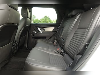 Used Land Rover Discovery Sport 2024 for sale - 78870203: Photo