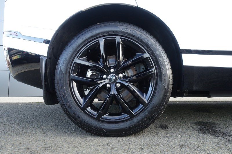 Used Land Rover Range Rover Velar 2025 for sale - 77589870: Photo 27