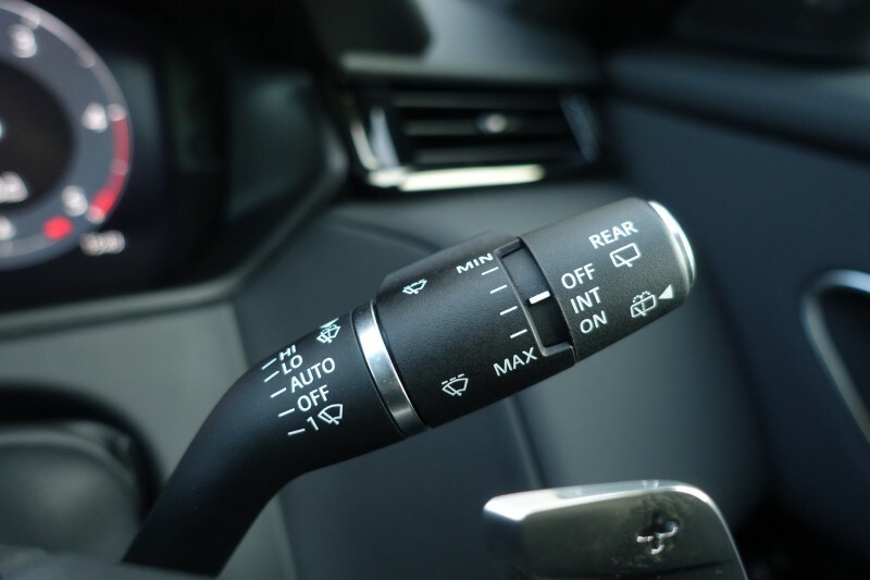 Used Land Rover Range Rover Velar 2025 for sale - 77589870: Photo 37