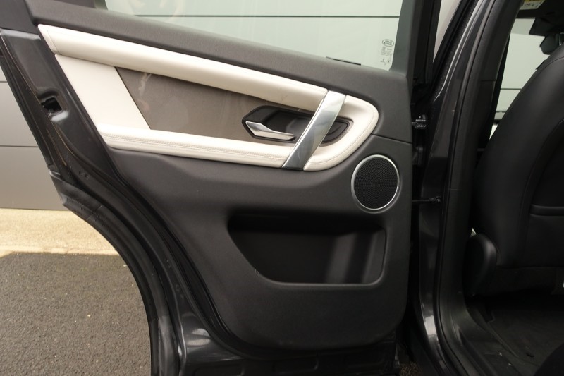 Used Land Rover Discovery Sport 2022 for sale - 77258395: Photo 48