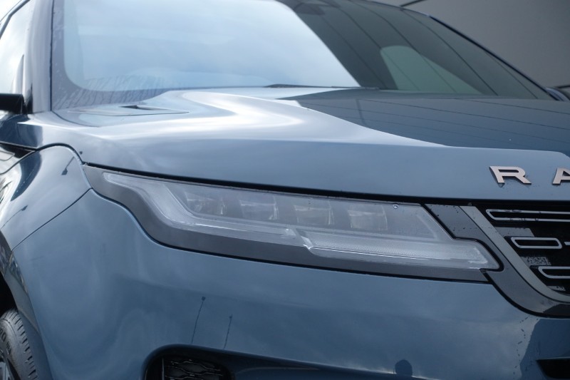 Used Land Rover Range Rover Evoque 2025 for sale - 76982237: Photo 17