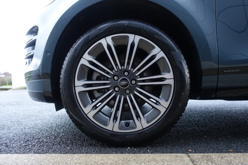 Used Land Rover Range Rover Evoque 2025 for sale - 76982237: Photo 25