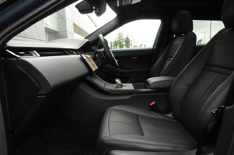 Used Land Rover Range Rover Evoque 2025 for sale - 76982237: Photo 3