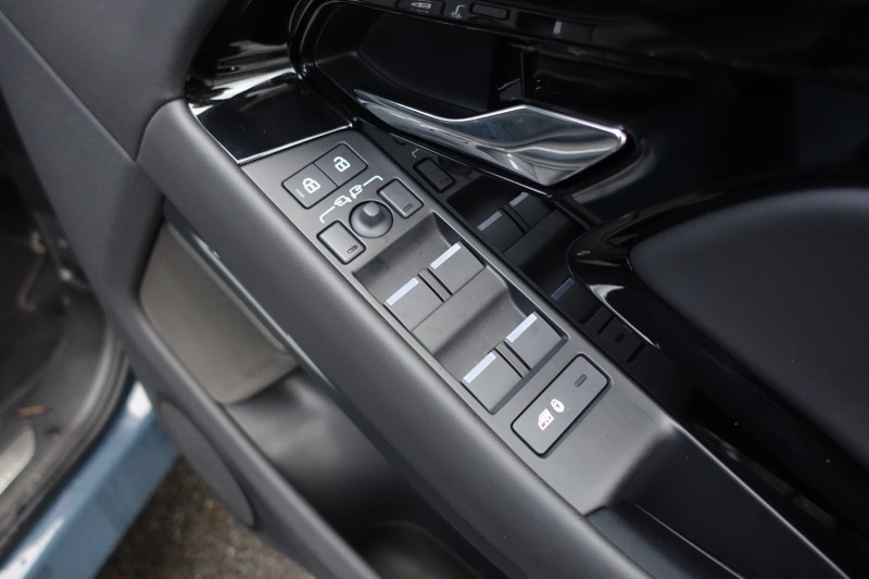 Used Land Rover Range Rover Evoque 2025 for sale - 76982237: Photo 45