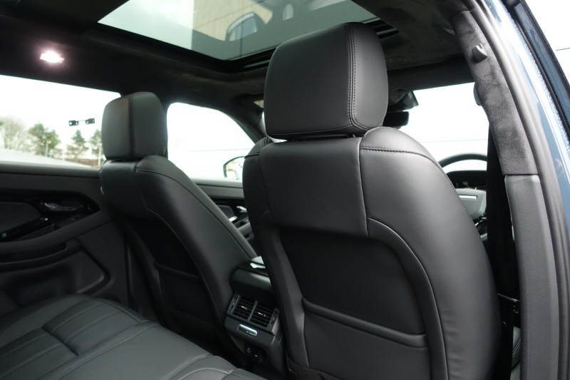 Used Land Rover Range Rover Evoque 2025 for sale - 76982237: Photo 48