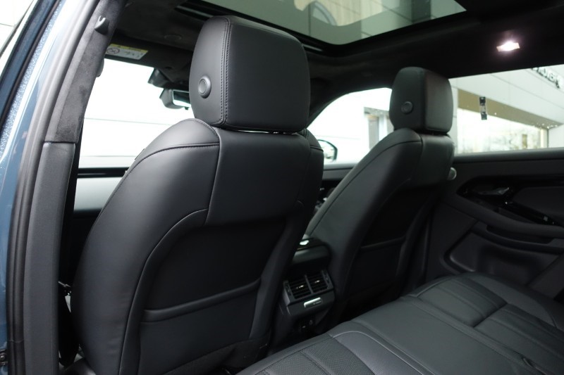 Used Land Rover Range Rover Evoque 2025 for sale - 76982237: Photo 52