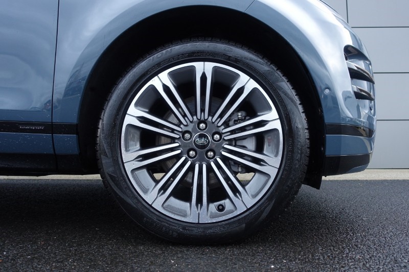 Used Land Rover Range Rover Evoque 2025 for sale - 76982237: Photo 8