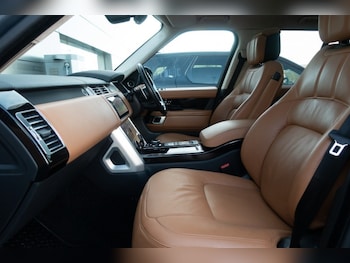 Used Land Rover Range Rover 2018 for sale - 77732683: Photo