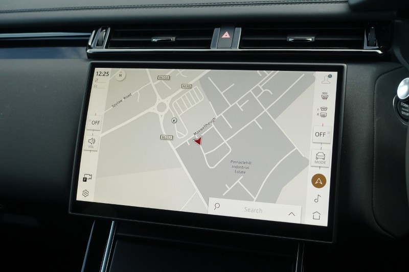 Used Land Rover Range Rover Velar 2025 for sale - 77950806: Photo 11