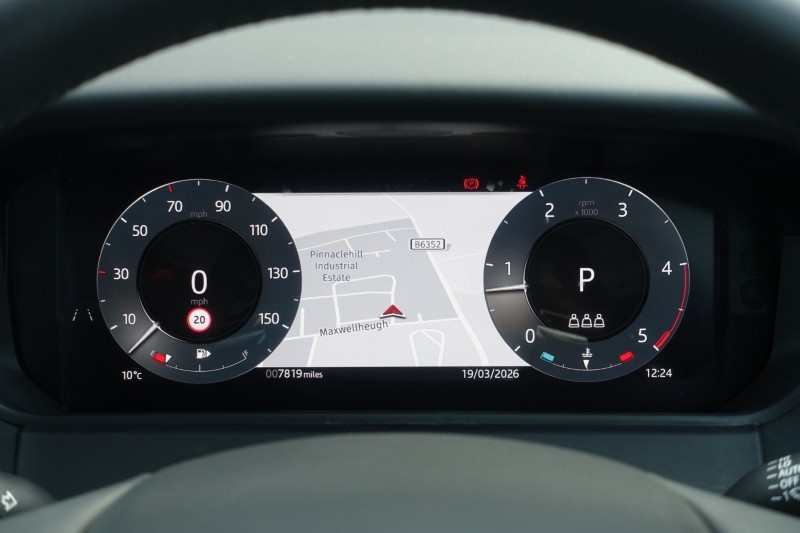 Used Land Rover Range Rover Velar 2025 for sale - 77950806: Photo 16