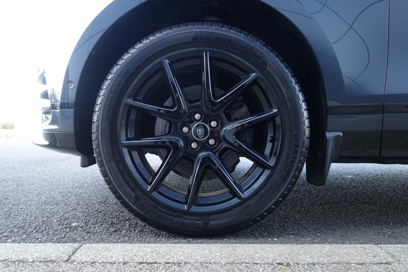 Used Land Rover Range Rover Velar 2025 for sale - 77950806: Photo 31